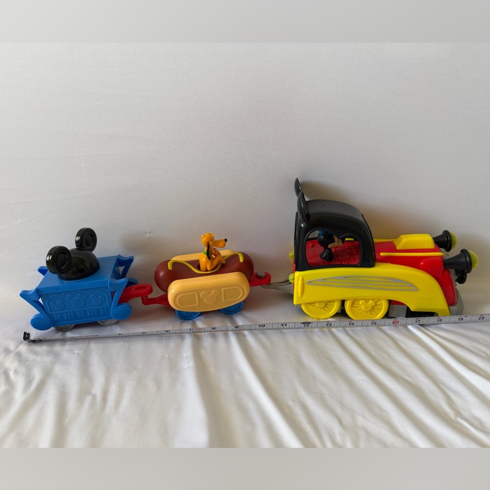 Disney Junior Mickey Mouse Funhouse Light the Way Musical Toy Train Set
